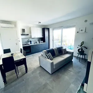 Marina House Rome Airport - Sea View Appartamento